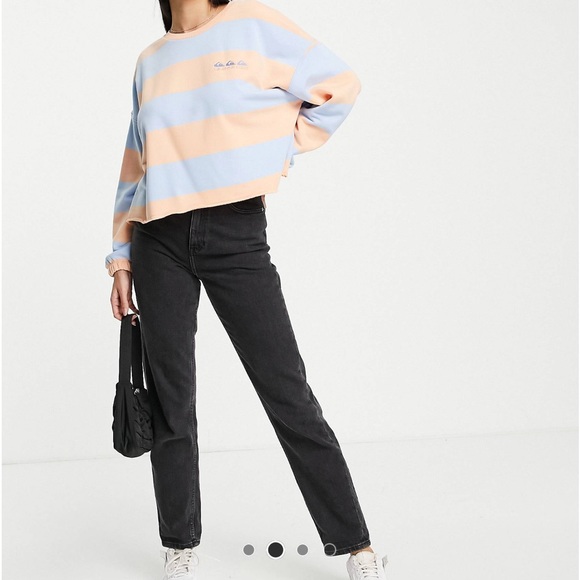 Quicksilver Sweatshirt - Picture 3 of 4